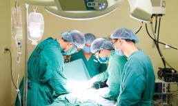 Trong năm 2025: Bác sĩ nội trú và bác sĩ chuyên khoa nhận mức lương bao nhiêu?