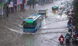 Lý giải nguyên nhân Hà Nội 1 tuần hứng 2 đợt mưa to dữ dội, dự báo khi nào hết mưa?