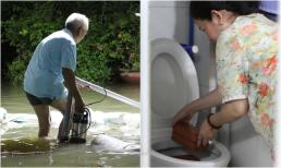 Triều cường TP.HCM đạt đỉnh, người dân nhét gạch vào bồn cầu để chống ngập
