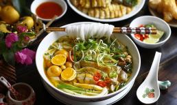 5 quán phở gà lâu đời ngon nhất Thủ đô: Có quán được Michelin vinh danh là “viên ngọc quý giữa lòng Hà Nội”