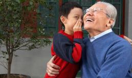 Ông ngoại trêu cháu trai: 'Lần sau đừng đến nhà ông ăn ké nữa nhé!' - Đứa trẻ nói 1 câu, ông huyết áp tăng vọt không đứng vững