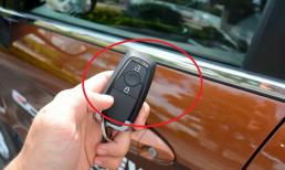 Nút bấm này trên chìa khóa xe là thứ mà 90% chủ xe chưa bao giờ sử dụng, nhưng nó có thể cứu mạng bạn trong tình huống nguy cấp