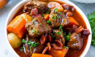 Khi hầm thịt bò, nhớ thêm 1 bước nữa, thịt sẽ mềm thơm không bị dai, bà nội không có răng cũng ăn được
