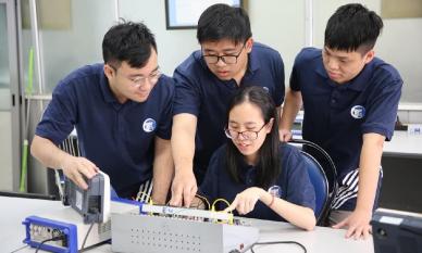 Trường ĐH Công nghệ - ĐHQGHN không xét tuyển học bạ, dự kiến bỏ 3 tổ hợp D01, B00, X06