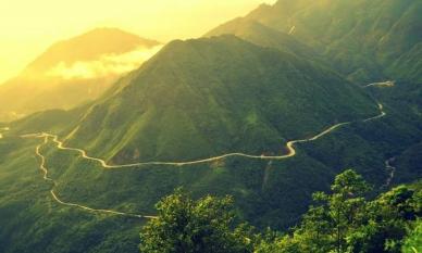 Cung đèo huyền thoại của Việt Nam nằm ở độ cao 1.600m: Có tới 125 khúc cua tay áo khiến người nhìn cũng phải chóng mặt