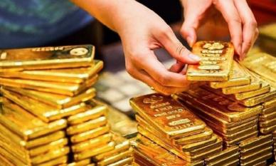 Có nên mua vàng bạc trước năm 2026 hay không?