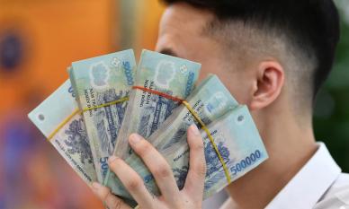 Chính thức từ 1/1/2026, tăng từ 11.700.000 đồng/tháng lên ít nhất 17.250.000 đồng/tháng tiền trợ cấp thất nghiệp tối đa, ai được lợi?