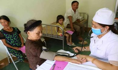 Đề xuất đặc cách tuyển dụng bác sĩ vào viên chức tại các trạm y tế xã