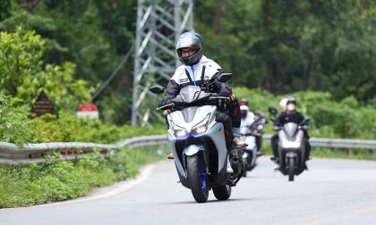 Công nghệ YECVT độc quyền trên Yamaha NVX: Tăng tốc êm ái, đổ đèo vững vàng