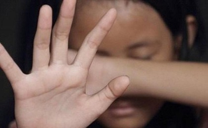 Nữ sinh lớp 8 tố bị bảo vệ trường dâm ô ở TP.HCM