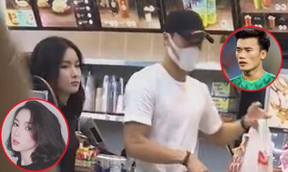 Rộ nghi án thủ môn Bùi Tiến Dũng có 'bóng hồng' mới, nhan sắc cô gái cũng 'không phải dạng vừa'