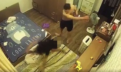 Chồng lột đồ, đánh đập vợ dã man trước mặt giúp việc và con nhỏ