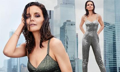 Hậu chia tay bạn trai da màu, Katie Holmes chụp ảnh nội y ở tuổi 40 khiến ai nấy đều phải tròn mắt