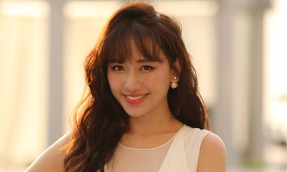 Đi dự đám cưới Đông - Nhi Ông Cao Thắng mà Hari Won cứ ngỡ đang đi... nghỉ dưỡng