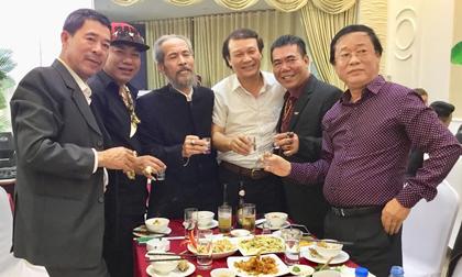 Các diễn viên chuyên đóng vai phản diện hội ngộ trong một khung hình