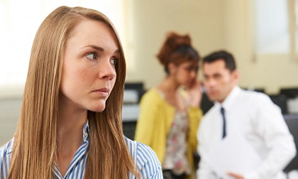 Ngưng ảo tưởng việc có thể kết bạn trong môi trường công sở