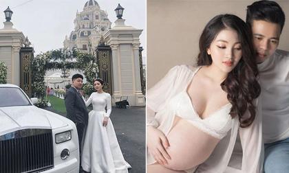 Ảnh bầu bí gợi cảm của cô dâu vàng đeo 'trĩu cổ' ở Nam Định bên chồng