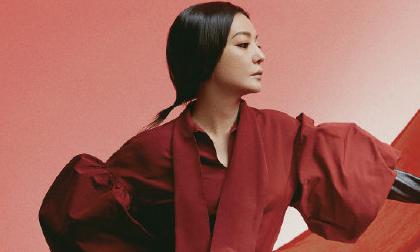 Triệu Vy gây thương nhớ vì nhan sắc khiến người ta kinh ngạc ở tuổi 43