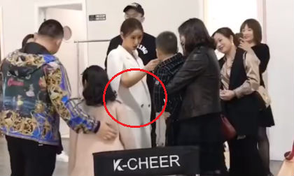 Đi quay quảng cáo dịp cận Tết, Lâm Tâm Như bị soi đi dép bệt cùng vòng hai nhô cao đáng ngờ 