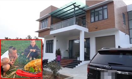 Anh em Tam Mao TV khoe biệt thự rộng 800 m2 mới hoàn thiện ở Ba Vì