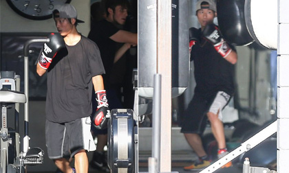 Giãn cách xã hội, Angelina Jolie thuê huấn luyện viên riêng hướng dẫn boxing cho Pax Thiên tại nhà