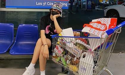 Động thái đầu tiên của Hoa hậu Tiểu Vy sau khi bị chê ứng xử kém