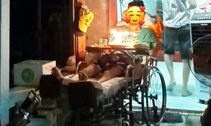 Sinh nhật của chàng trai 25 tuổi hút gần 50 nghìn like, câu chuyện phía sau khiến dân mạng rưng rưng