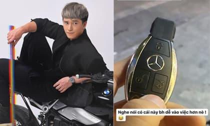 Huỳnh Anh khoe chìa khóa xế hộp Mercedes, dân tình nghi 'cà khịa' Quang Hải?