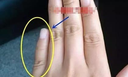 Chỉ cần nhìn ngón tay út cũng đoán được tính cách, chuyện tình duyên