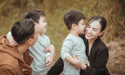 Vợ Baggio bật mí bí quyết giúp con không ăn vạ