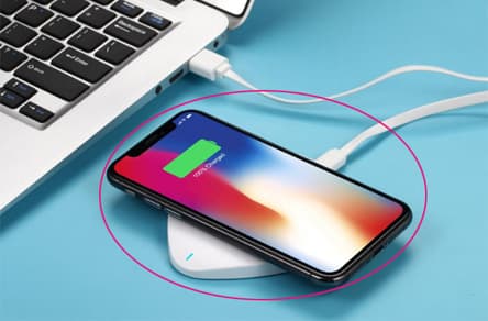 Điện thoại để trên bàn thế nào là tốt nhất, nên úp mặt xuống hay ngửa mặt lên? 