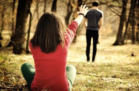 Khi tiếp xúc với con trai, bốn điều này là cấm kỵ! Con gái thông minh biết điều đó, nhưng con gái ngốc nghếch không quan tâm!