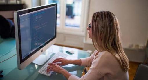 Dù công việc có suôn sẻ đến đâu cũng phải cẩn thận với 3 kiểu đồng nghiệp này, nếu không sẽ tiếp tục chuốc họa vào thân