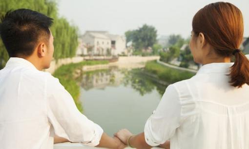 Tại sao một số phụ nữ vẫn kết hôn với một người đàn ông dù không yêu họ?