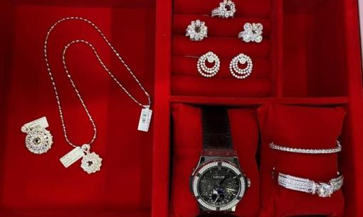 5 mẹo nhỏ từ Hoàng Thứ Jewelry giúp trang sức kim cương luôn lấp lánh như mới