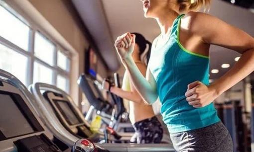 Giảm cân thành công nhờ máy chạy bộ tại nhà