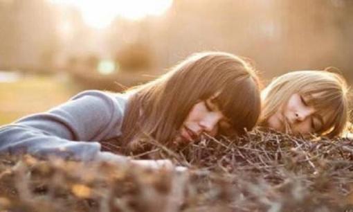 Ba câu nói này của phụ nữ đều diễn tả cùng một ý nghĩa, đó là cô ấy đang rất yêu bạn!