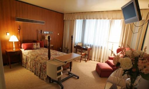 Không gian phòng VIP điều trị bệnh Covid-19 dành cho Tổng thống Mỹ