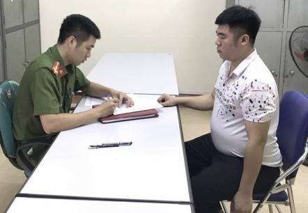 Người đàn ông hành hung bé gái 2 tuổi tại trường mầm non đã ra công an trình diện