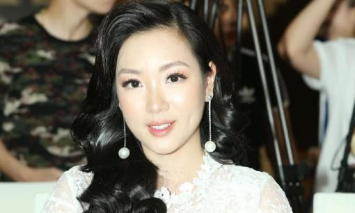 Doanh nhân Thu Dung duyên dáng trên ghế nóng “Tỏa sáng thiên thần nhí 2020”