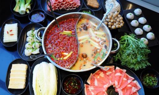 Ăn lẩu mùa đông tuyệt ngon nhưng có những người đặc biệt không nên ăn, xem ngay để biết