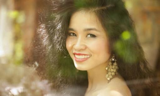 Đồng Lan thông báo bị nhiễm covid-19 tại Pháp