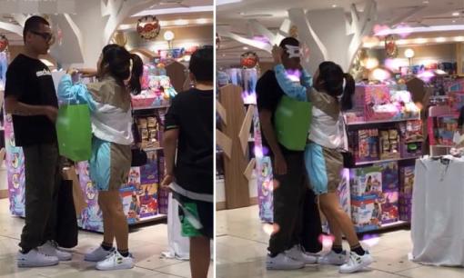 Rapper Wowy bị quay lén khoảnh khắc đáng yêu khi đứng yên để bạn gái ướm thử mặt nạ 