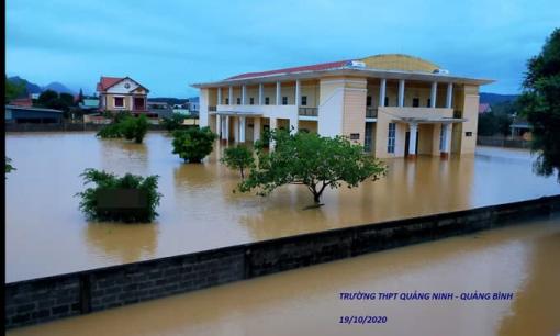 Tâm thư gây xúc động của thầy hiệu trưởng một trường THPT ở Quảng Bình gửi học sinh sau lũ
