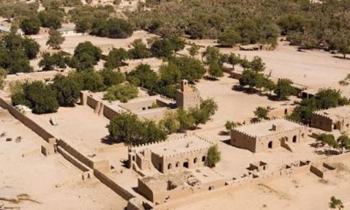 Đất nước tuyệt vọng nhất thế giới, lãnh thổ rộng lớn nhưng gần như sa mạc, hồ duy nhất đang sắp khô cạn