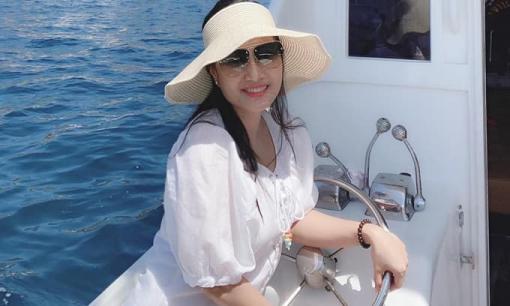 Hoa hậu phu nhân Bảo Anh hướng tấm lòng về miền Trung thương yêu