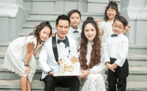 Tròn 10 năm 'về chung nhà' với Lý Hải, Minh Hà kể kỉ niệm nhớ đời: Cô dâu gãy chân bó bột 6 tuần, ngày cưới phải chống nạng