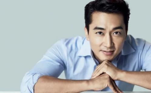 Tướng mặt đàn ông sở hữu 4 điểm này, thường là người công thành danh toại, giàu sang phú quý