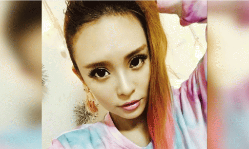 Nữ ca sĩ Đài Loan bị truy nã vì liên quan đến bán đồ hiệu giả