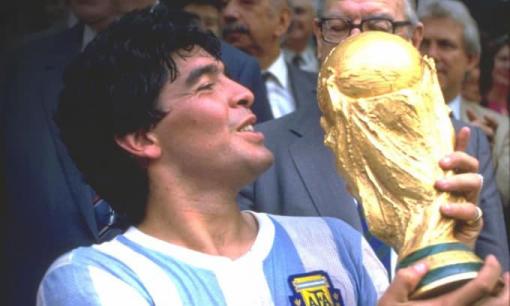 Vua bóng đá Maradona chết vì ngừng tim đột ngột! Đây là các tín hiệu nhận biết sớm của tim để kịp cứu lấy tính mạng 